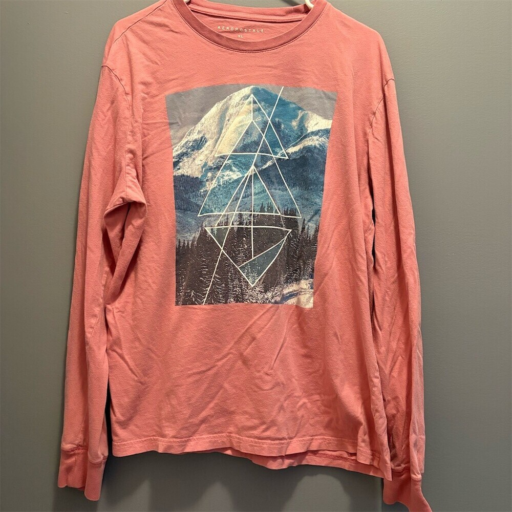 Aeropostale Graphic Tee Womens XL Pink Long Sleeve Mountain Geo Crewneck